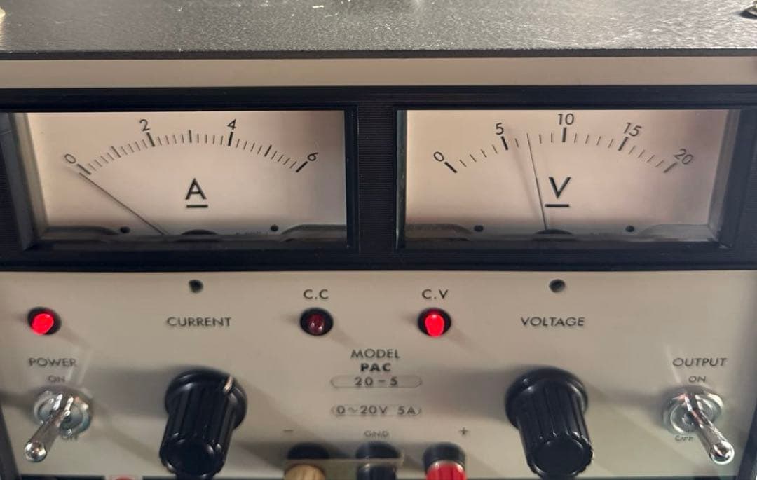 KIKUSUI MODEL PAC 20-5 0~20V 5A 可変安定化電源