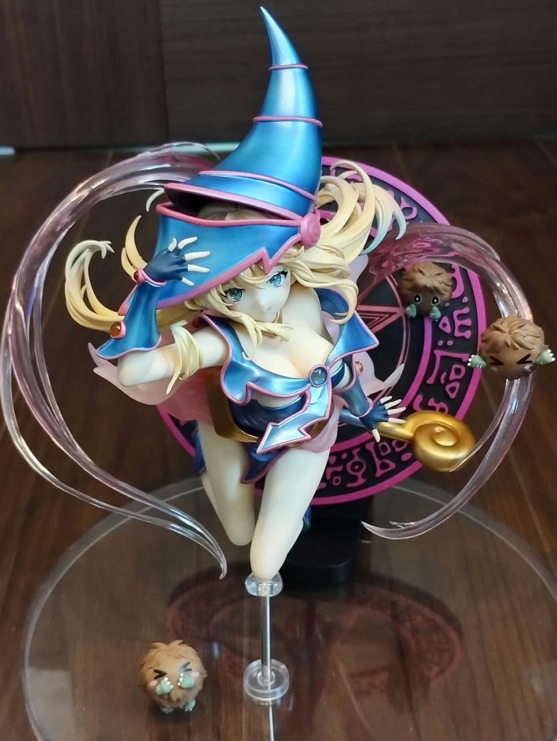 ブラック・マジシャン・ガール 遊戯王 1/6 フィギュアMAGI ARTS