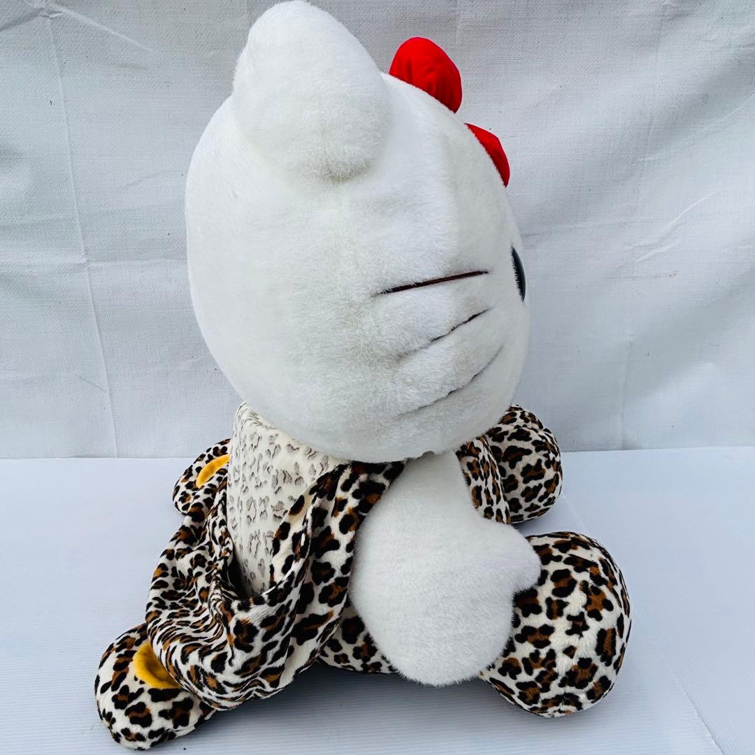特大 HELLO KITTY IN THE JUNGLE ヒョウ柄 ぬいぐるみ