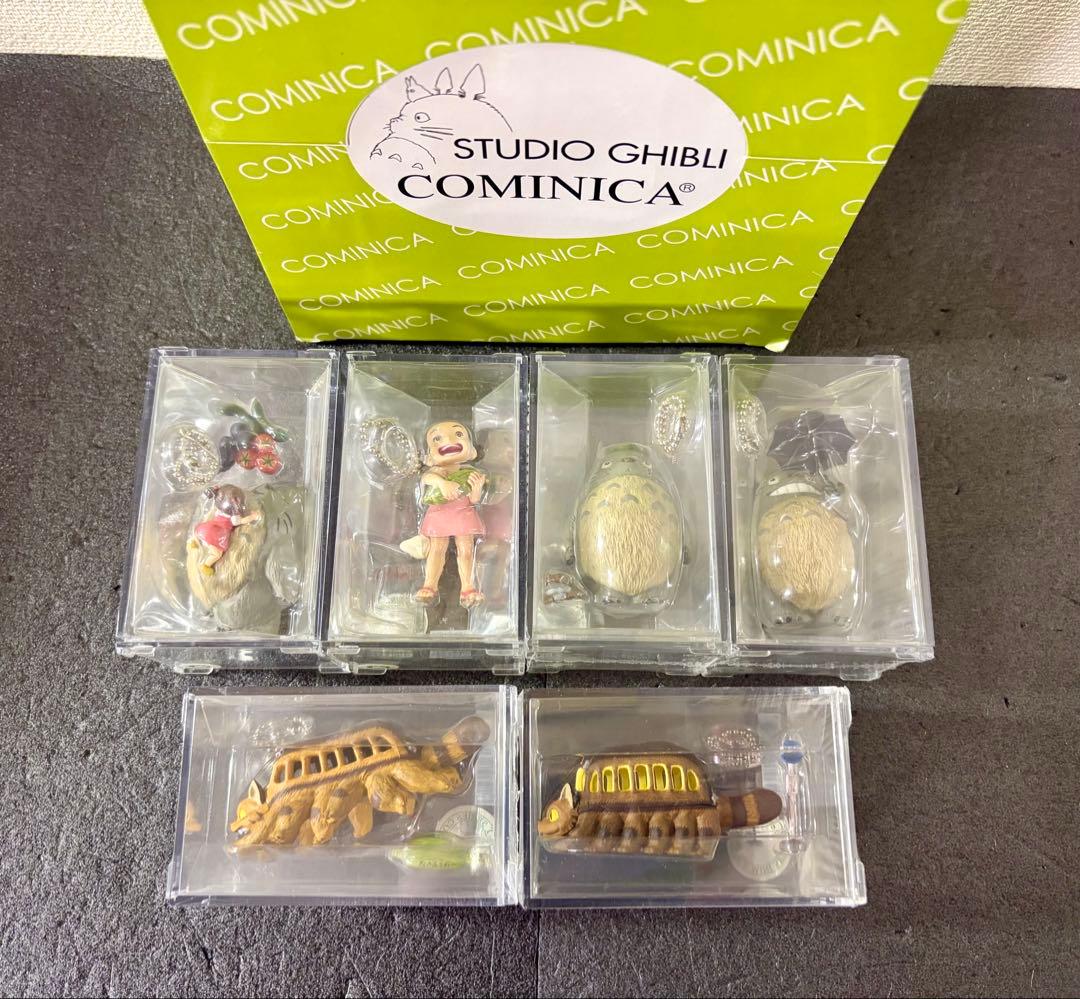 となりのトトロ　コミニカ　 ミニ　フィギュア　キーホルダー　トトロ　メイ　ジブリ