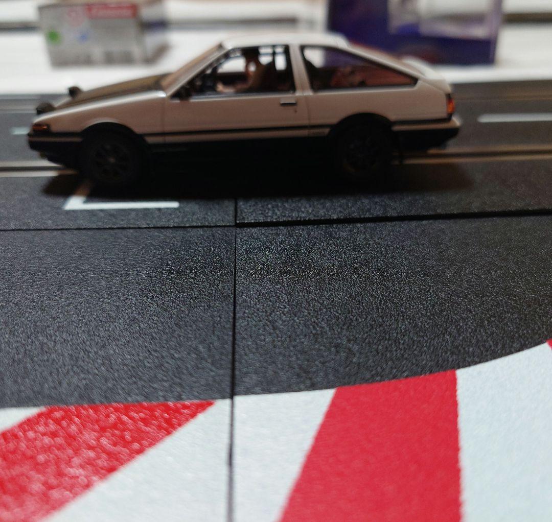 カレラデジタル①頭文字DスロットカーAE86②レーンチェンジオーバルコースセット