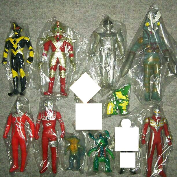 ウルトラマン ソフビ ２５個
