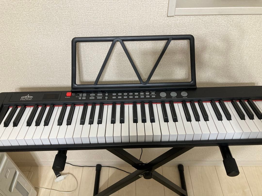大値下げ　RIZKIZ 61鍵　電子キーボード　譜面スタンド、キーボードスタンド