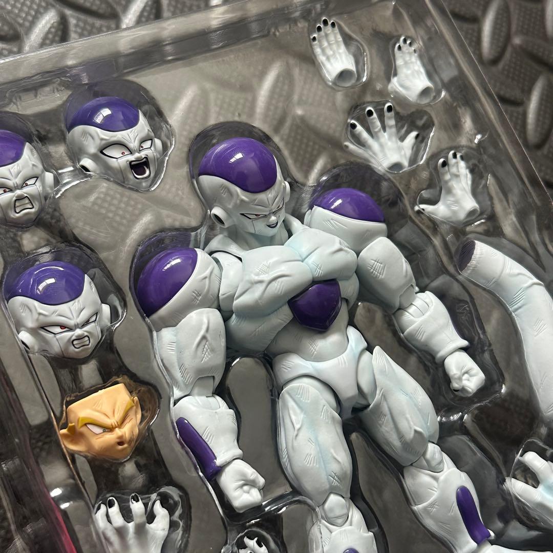 S.H.Figuarts フルパワーフリーザ