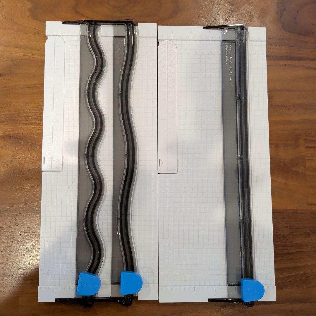 クリエイティブメモリーズ　ボーダーメーカー、ストレート＆デコレーショントリマー