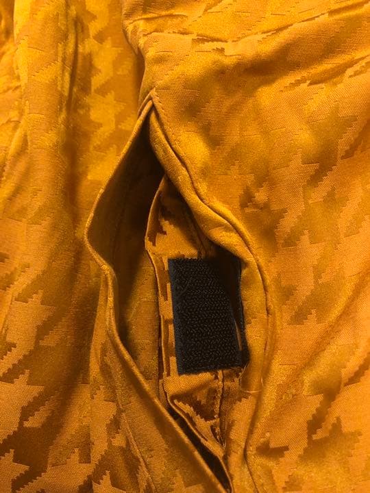 マークアンドロナ コート