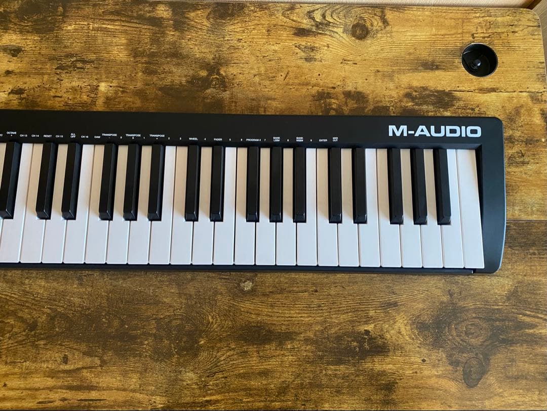 M-AUDIO KEYSTATION 61 MK3 USB MIDIキーボード