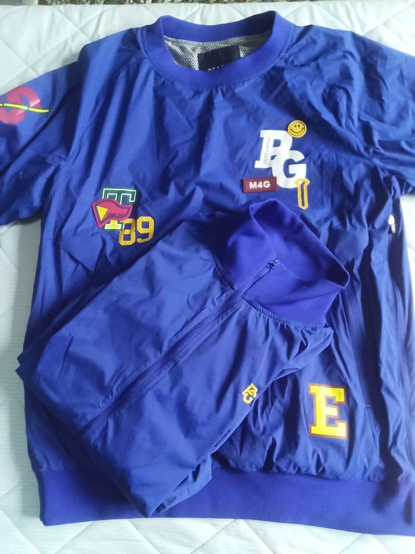 お値下げしました!試着のみパーリーゲイツ防風・撥水ツインスニード6