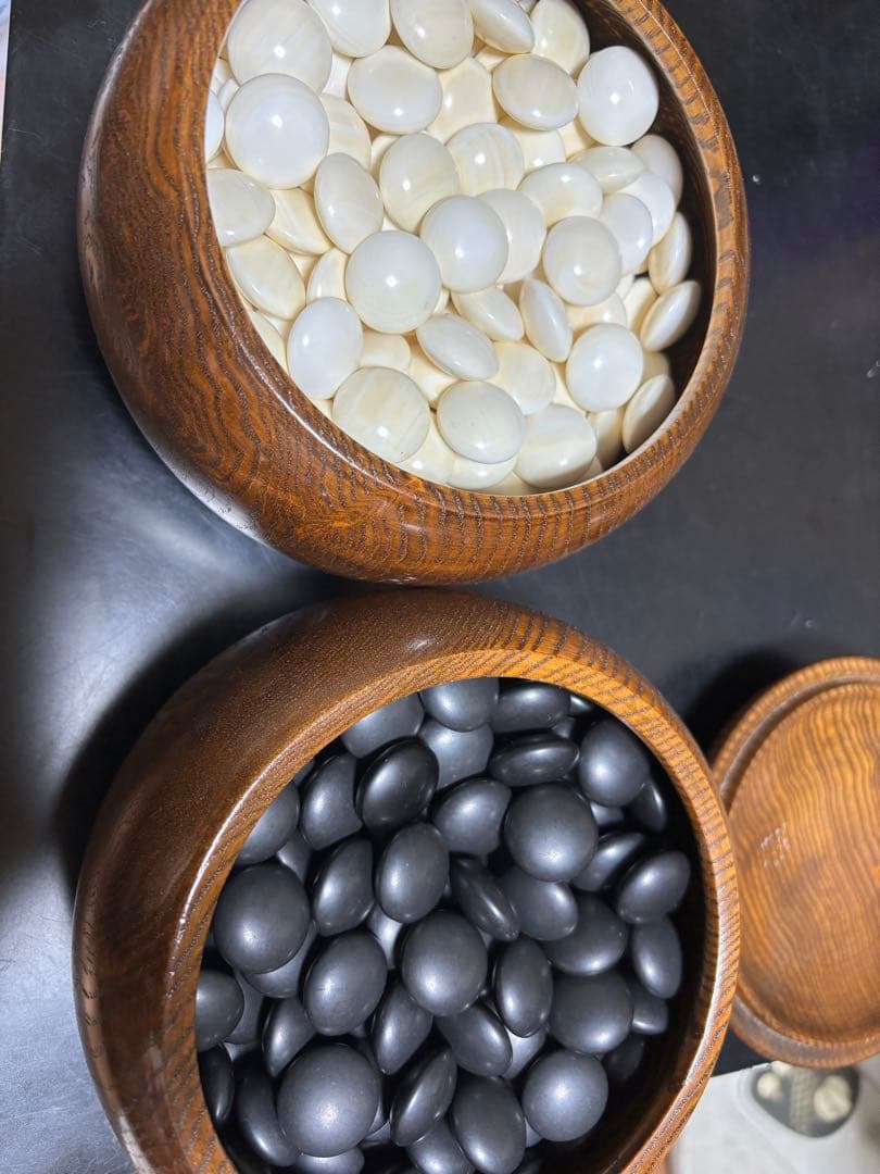 囲碁石セット 白黒 木製容器付き