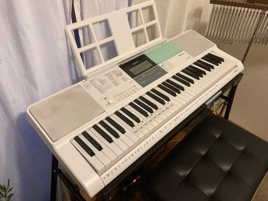 CASIO 電子ピアノHIKARI NAVIGATION LK-512 清掃済み