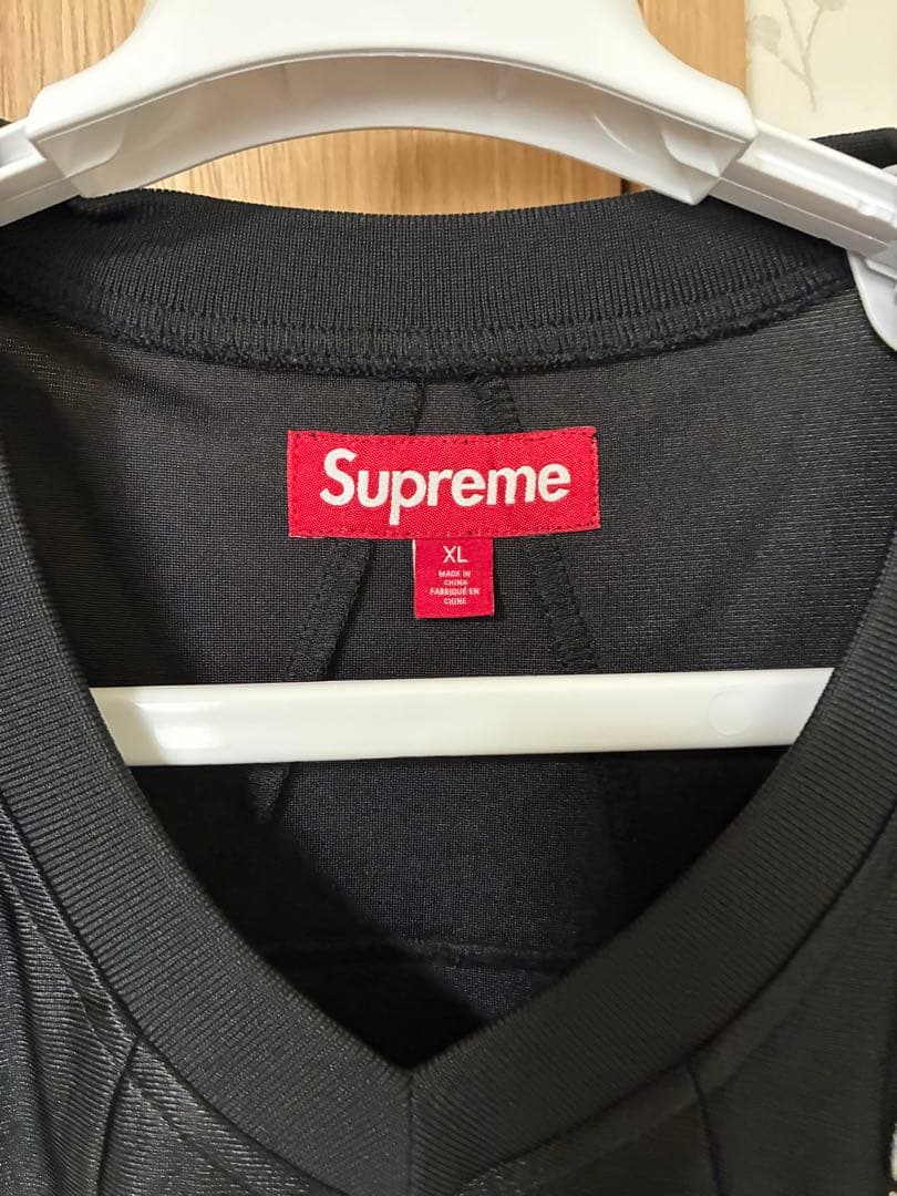 Supremeシュプリームfootballジャージ XL ブラック　ゲームシャツ