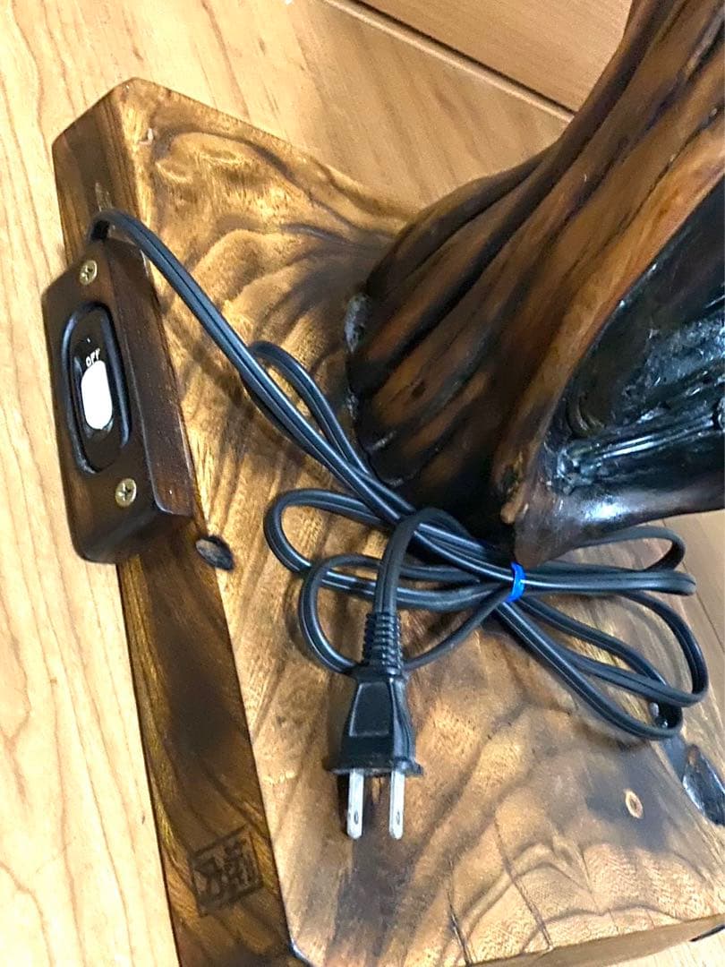 高級木製 燈籠 玉杢 木製燈籠 電球動作確認済み