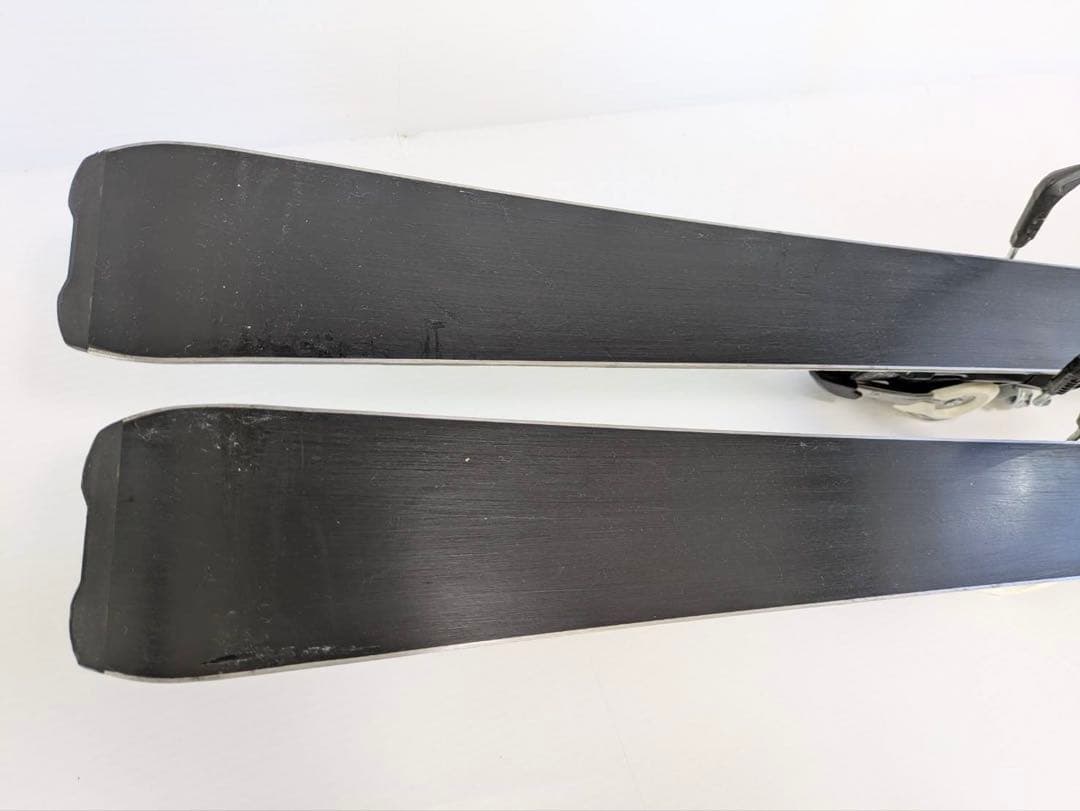 レディーススキー板　ATOMIC NANO 150㎝【ブーツ、ストック付】