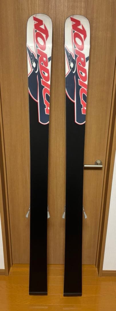 極太スキー　Nordica Supercharger 185cm