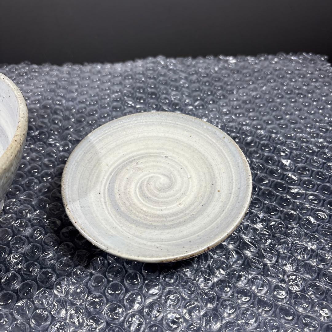 真作　人間国宝　島岡達三　地釉象嵌縄文蓋付き椀