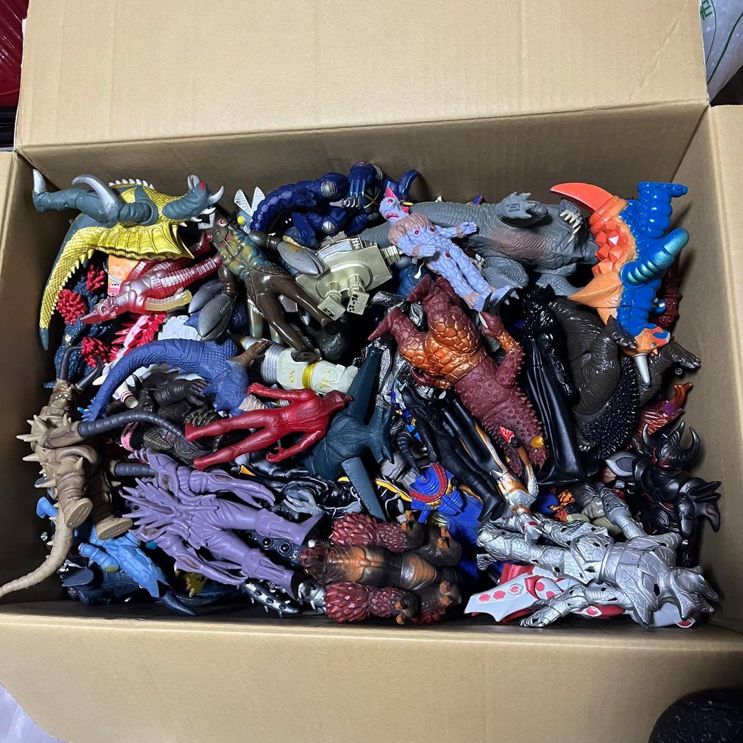 ウルトラ怪獣　超まとめ売り　120体＋色々+2体追加