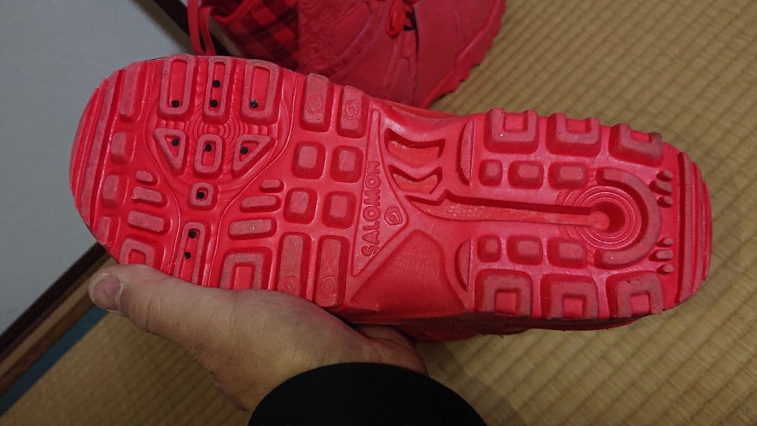 SALOMON サベージ 25,5 レッド 二回ほど使っています。長期保管品