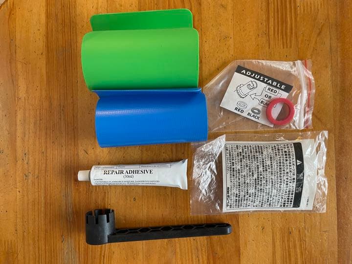 ROGUEインフレータブルSUP パドルセット　全16万円相当