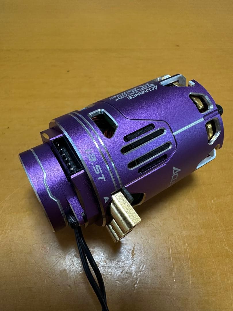 アキュヴァンス　FLEDGE 13.5T-F(パープル/FAN付き中古品