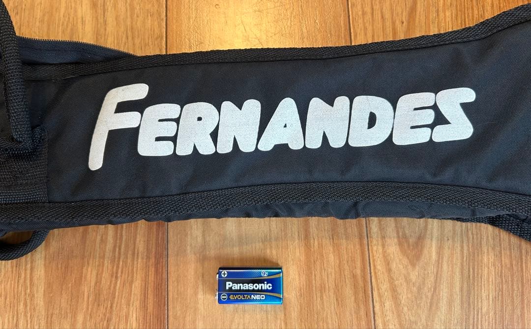 フェルナンデスZO-3 （ピンク）音出ますが、ガリありますのでジャンク扱いで❗️