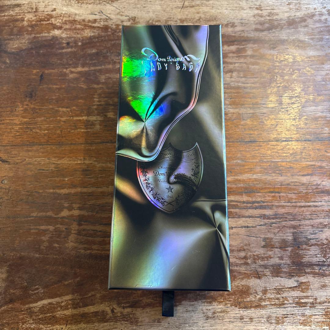 ドンペリニョン レディガガ　vintage 2010 箱有り