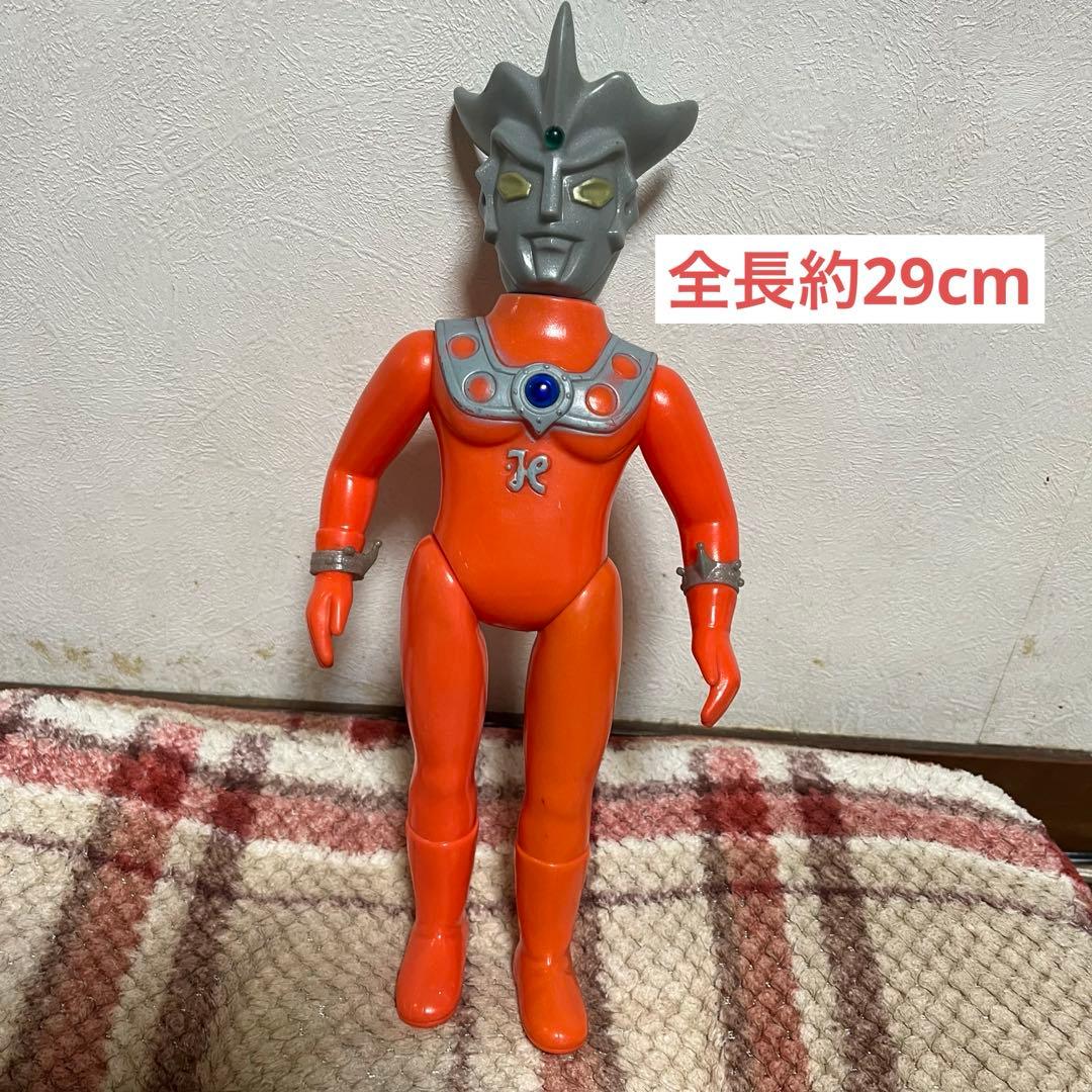 ウルトラマンレオ　円谷プロ　タカトク　ソフビ