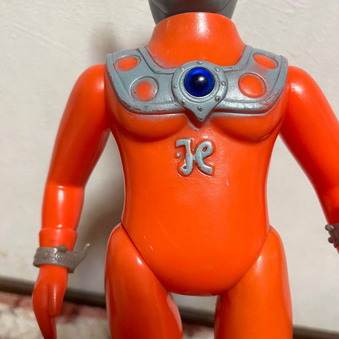 ウルトラマンレオ　円谷プロ　タカトク　ソフビ