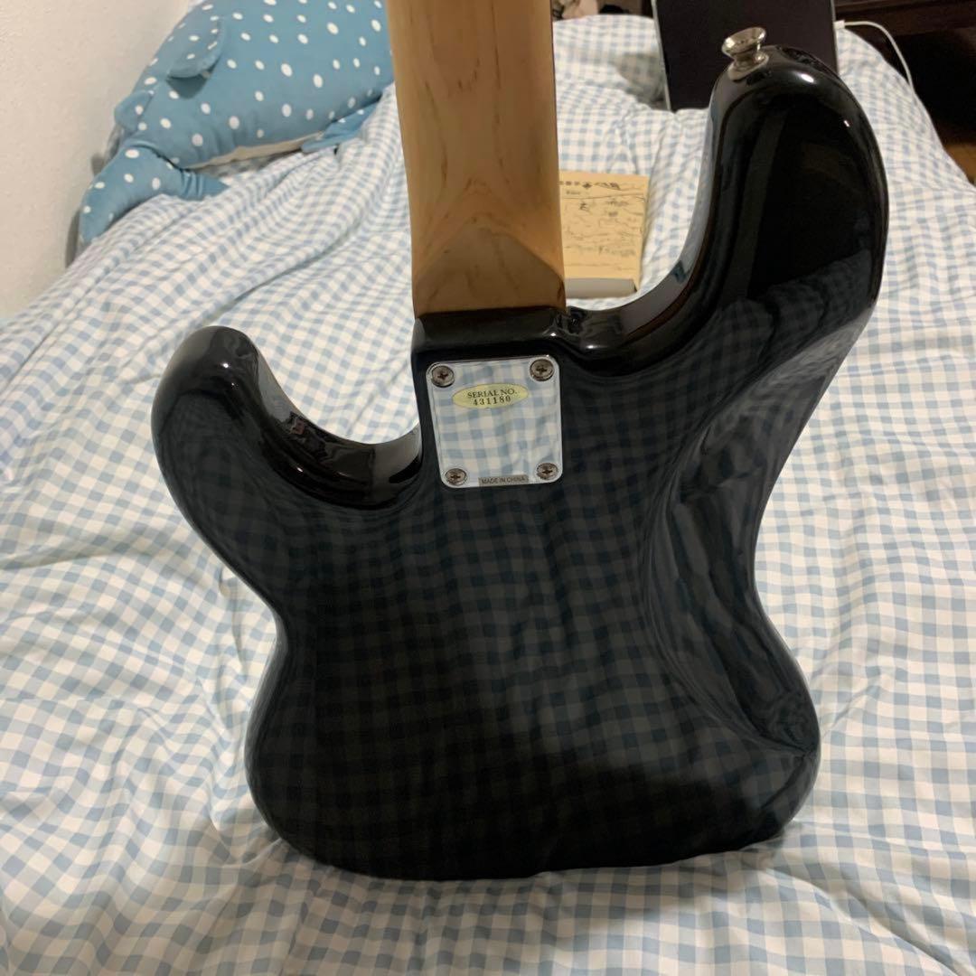 BUSKER'S エレキベース ブラック 4弦