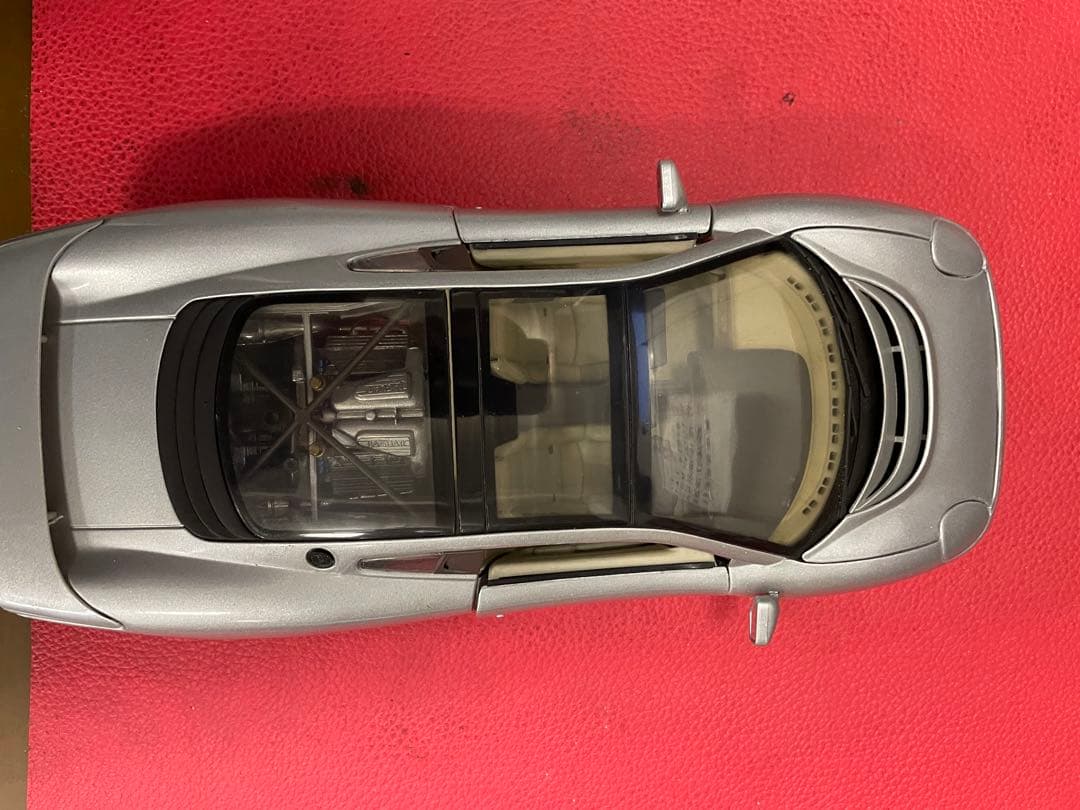 ジャガー　XJ220