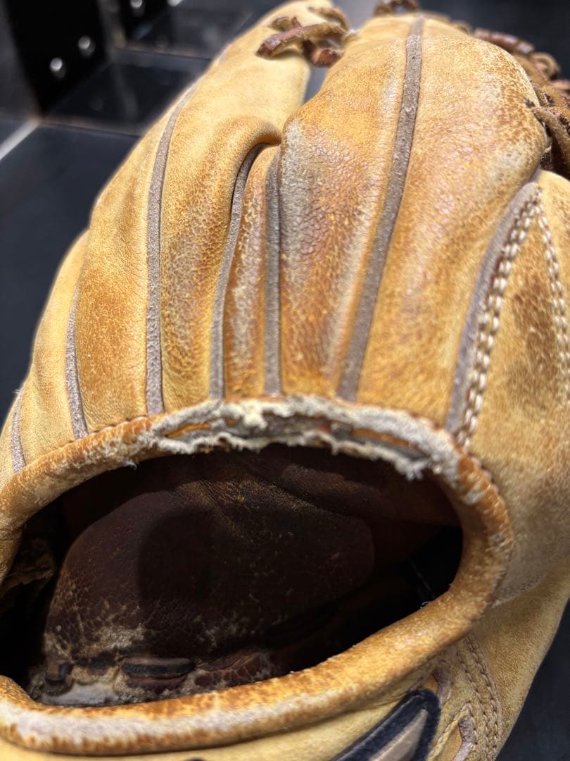 Mizuno Global Elite 軟式グローブ