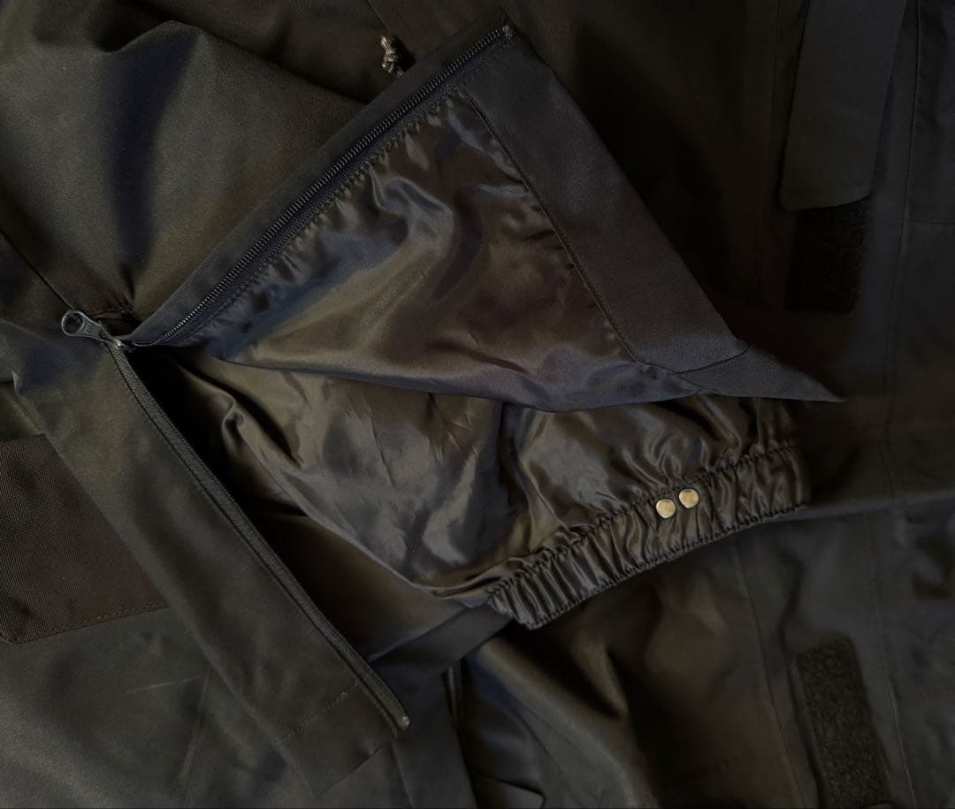 新品 OAKLEY ブラック スノーボード オーバーオール XL