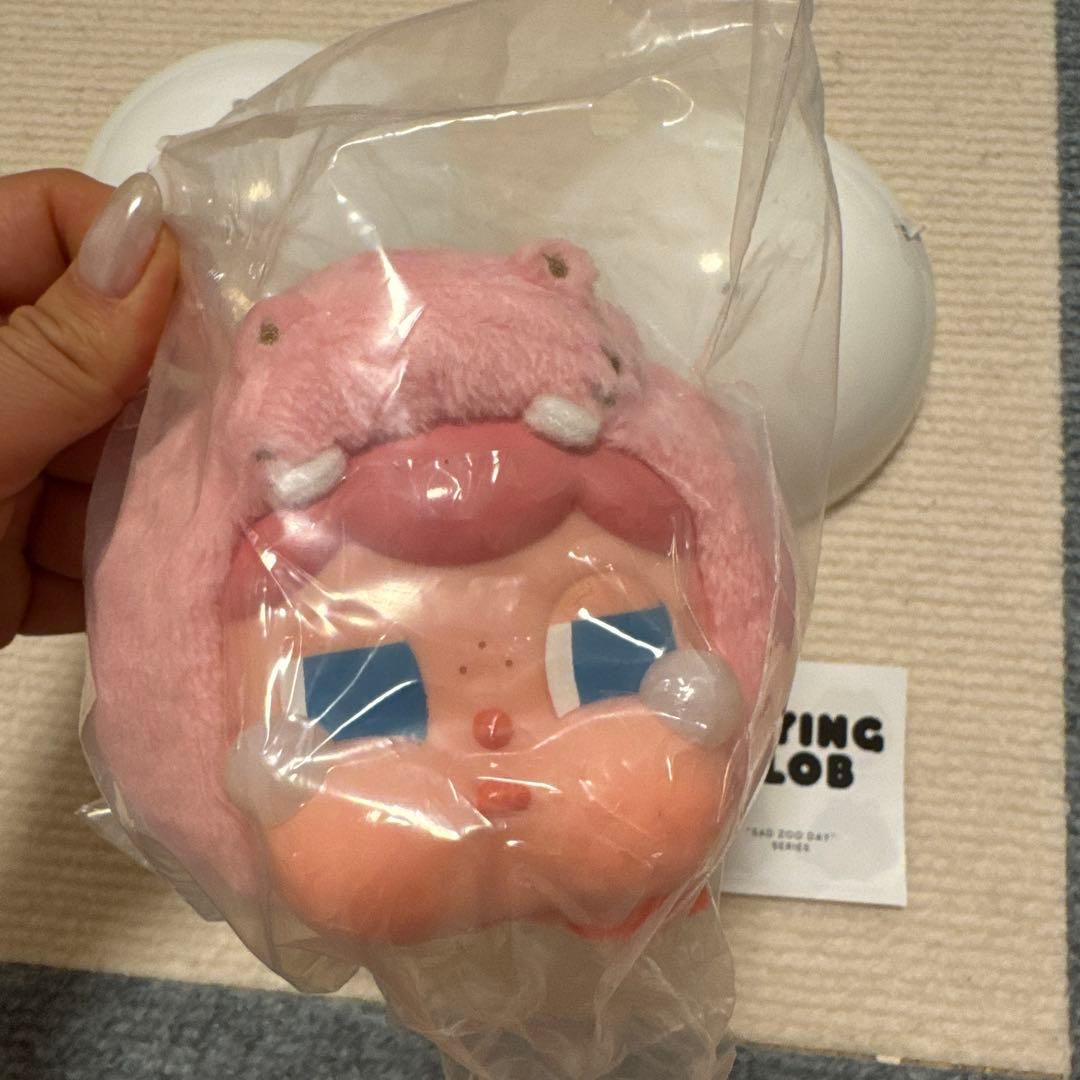 ぬいぐるみ・マスコット crybaby CRYING BLOB
