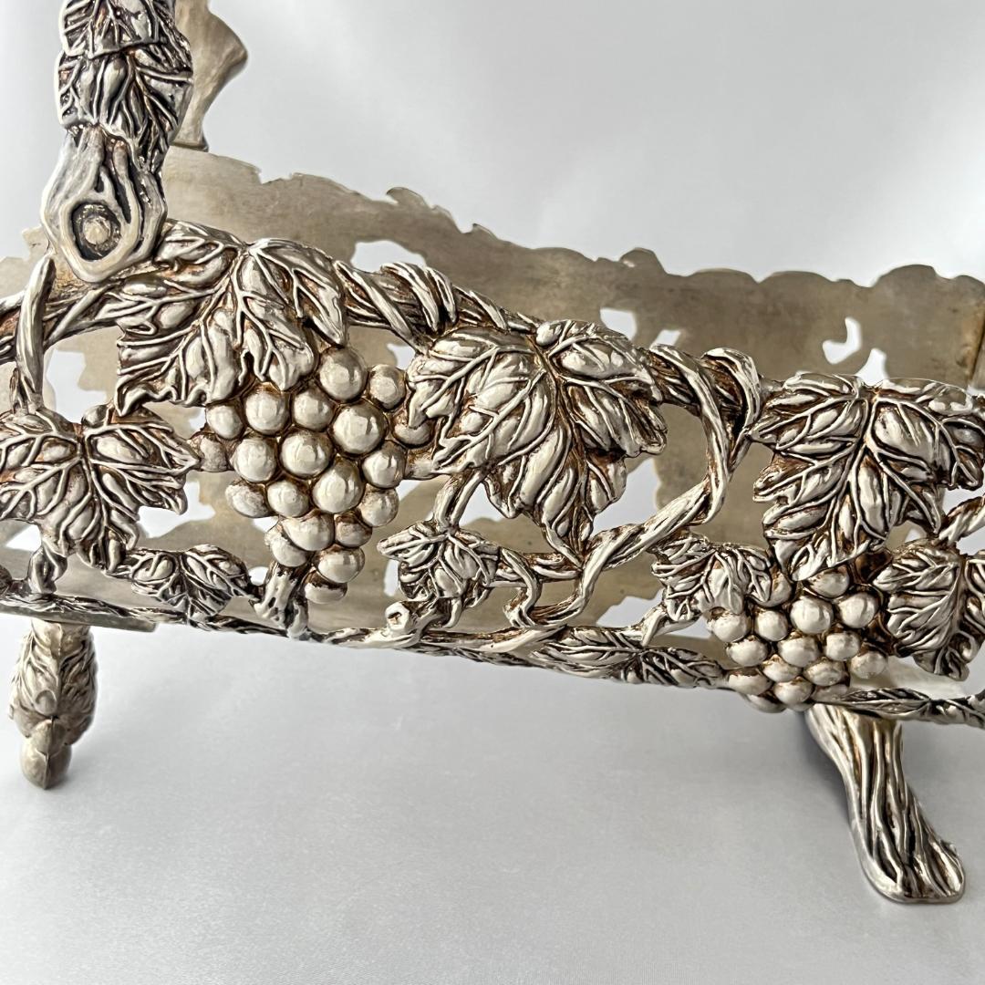 【英国】ワインボトルホルダー【シルバープレート】葡萄と蔦のレリーフ