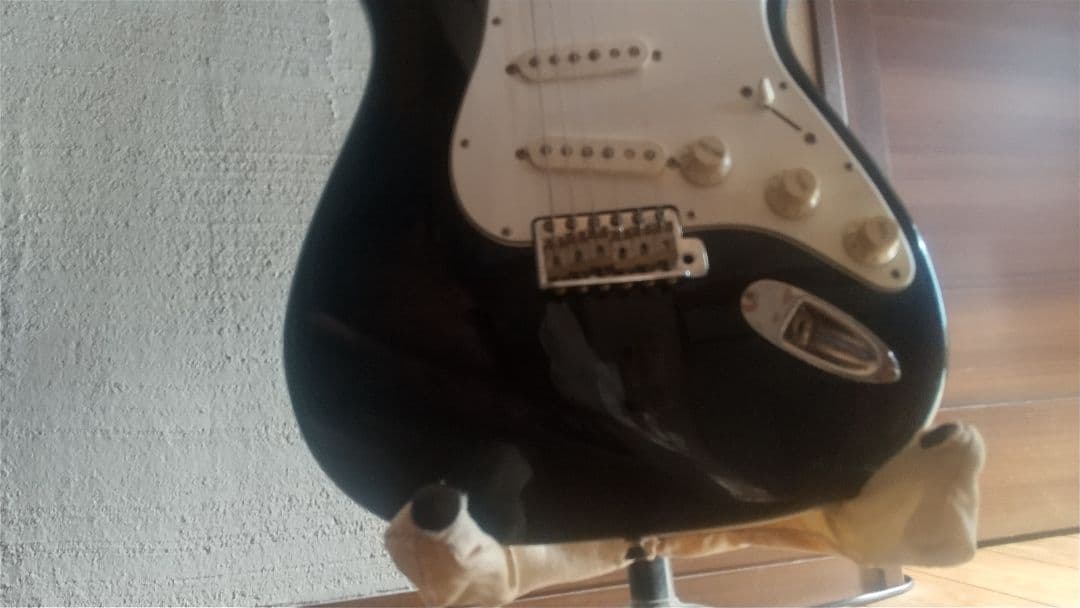 Fender　Japan　Oシリアルストラトキャスター