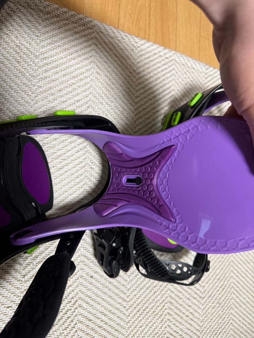 FLUX CV 22-23モデル Mサイズ