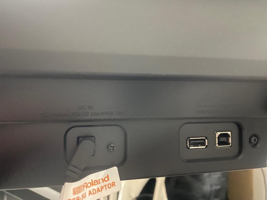 2020年式Roland FP-10 ソフトケースとスタンド付88鍵 電子ピアノ