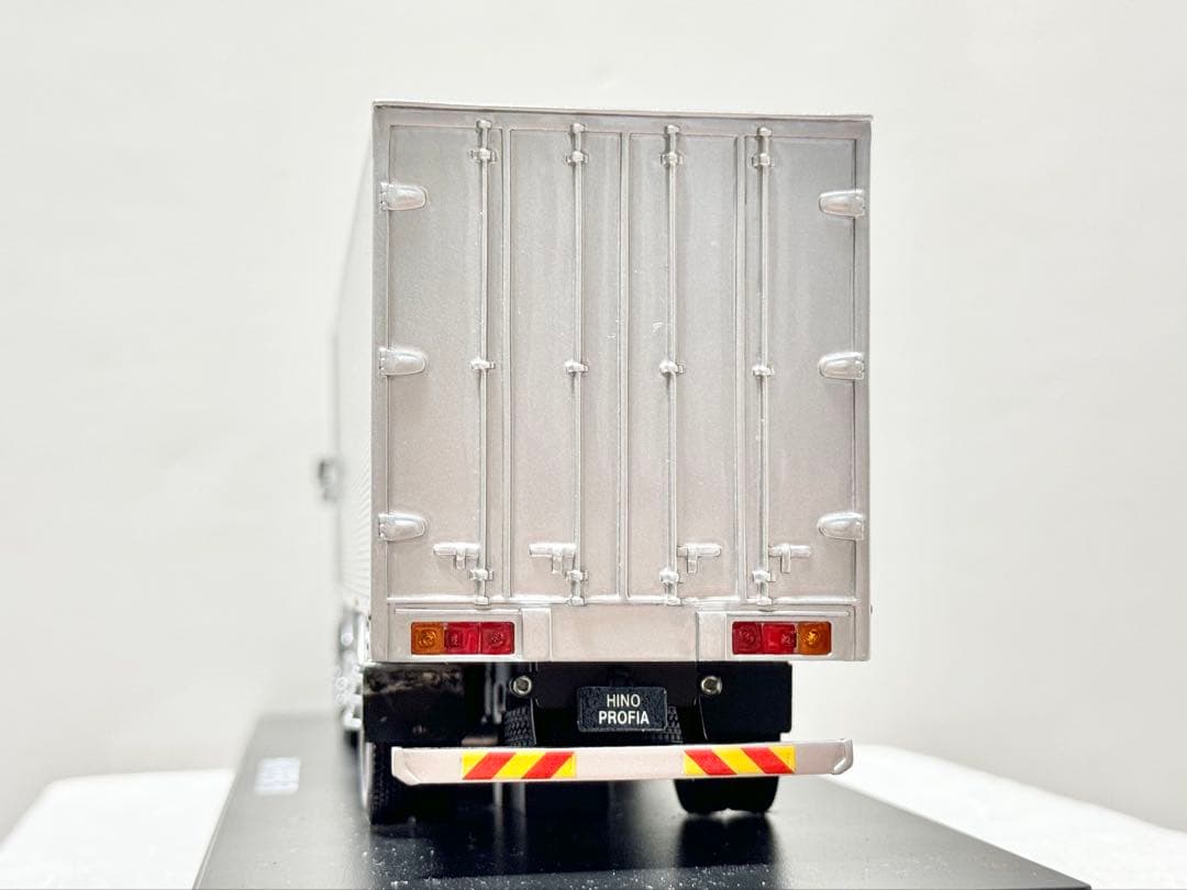 【レア】日野・グラプロ　前２軸　ショートキャブ　デコトラ　トラック　タフ43