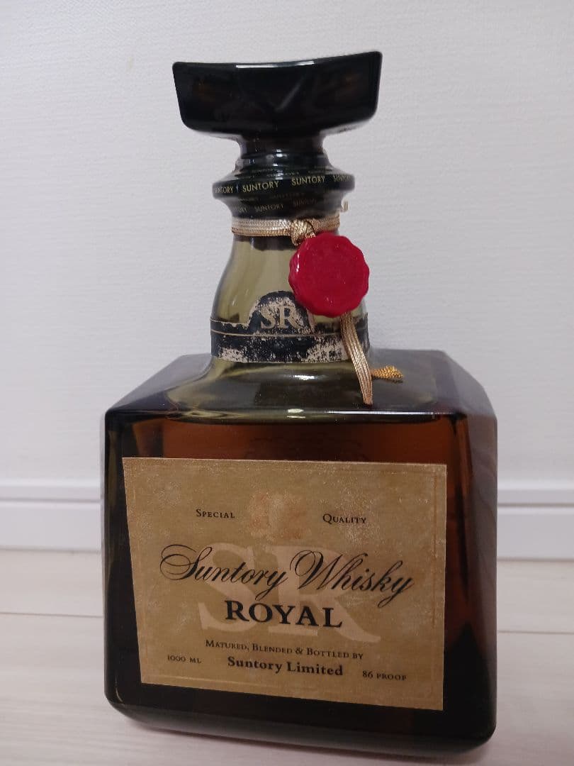 サントリーウイスキー ロイヤル