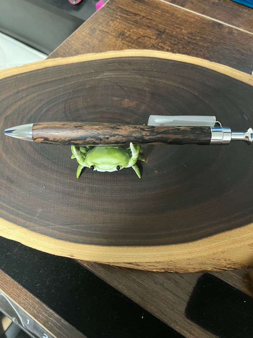 こぶた工房 ラオスブラック ダルベジアランセオラリア ボールペン