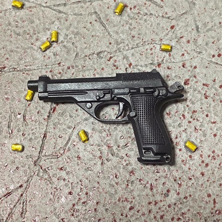 ベレッタ M93R スパルタン  1/6 カスタム