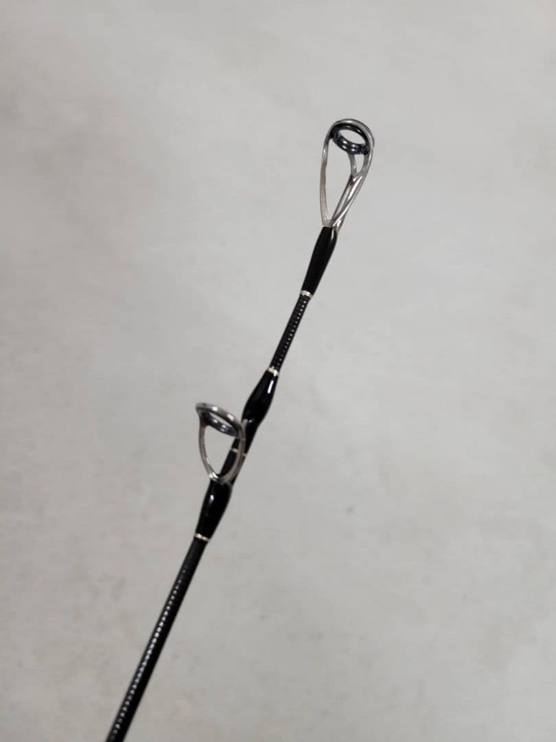 MC ワークス　ロッド　デュアル エッジ 605LR/B