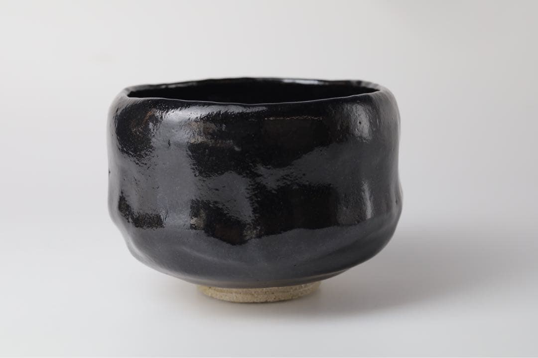 SMILE.TH 様　黒樂　数印　外富士　茶碗