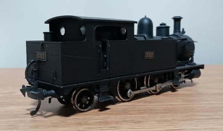 珊瑚模型店　２１２０形 Ｂ６ 蒸気機関車