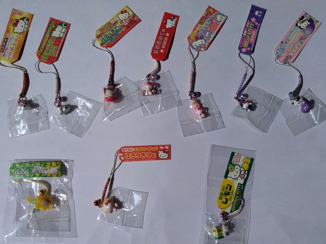 合馬公式アカウント1 激レア　ハローキティ根付　まとめ売り　141個