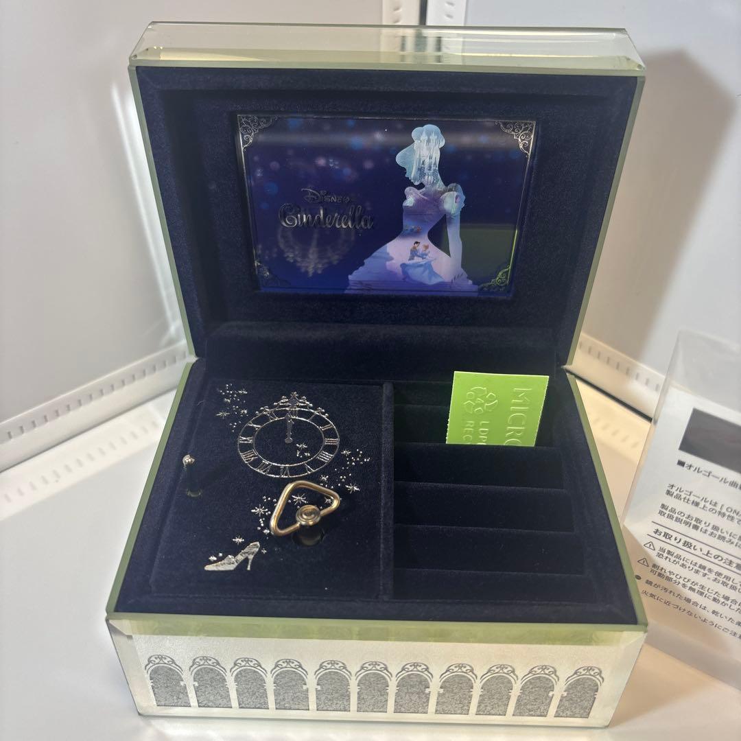 未使用品　ディズニー　オルゴール　ジュエリーボックス　シンデレラ　箱付