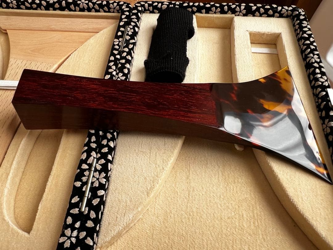 本日まで⭐︎ブラックフライデー⭐︎津軽三味線 紅木とち有 金細 黒檀人口革全てセット