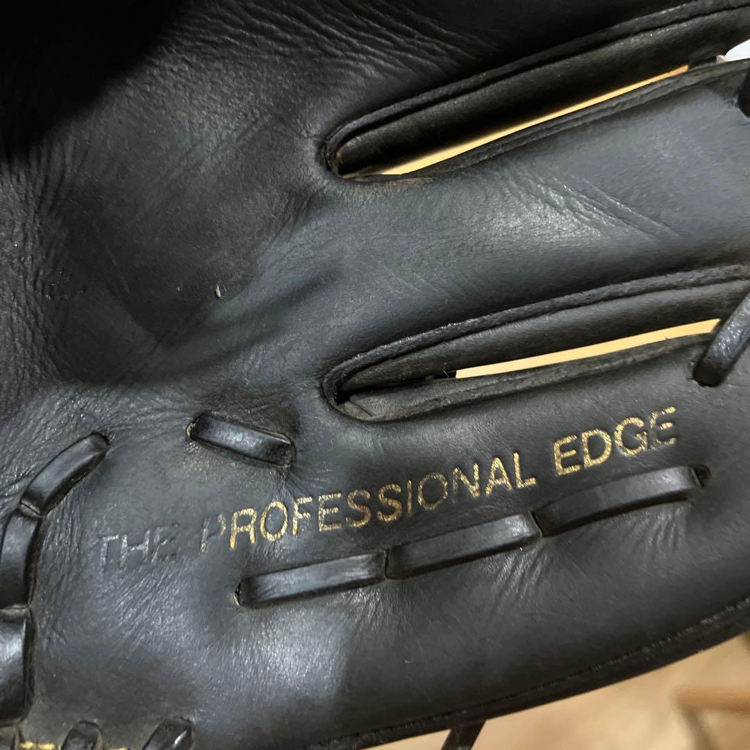 井口選手使用グローブ