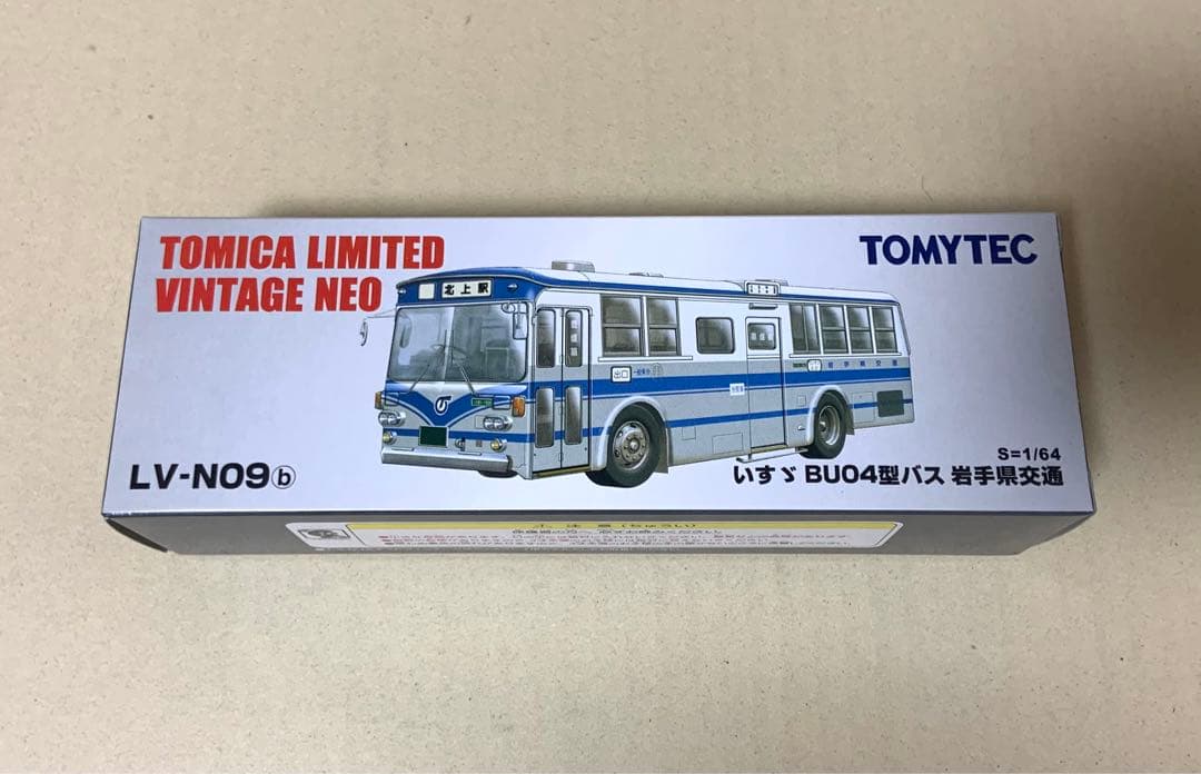 トミカ リミテッド ヴィンテージ ネオ　いすゞ BU04型バス 岩手県交通