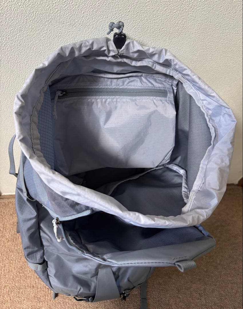 【美品】BLUE ICE ブルーアイス クメ 32L バックパック