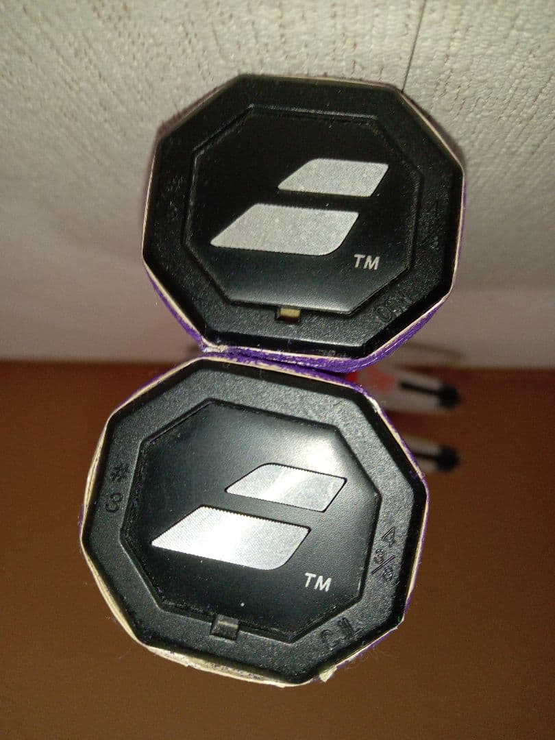 BABOLAT PURE STRIKE VS TOUR　2本セット